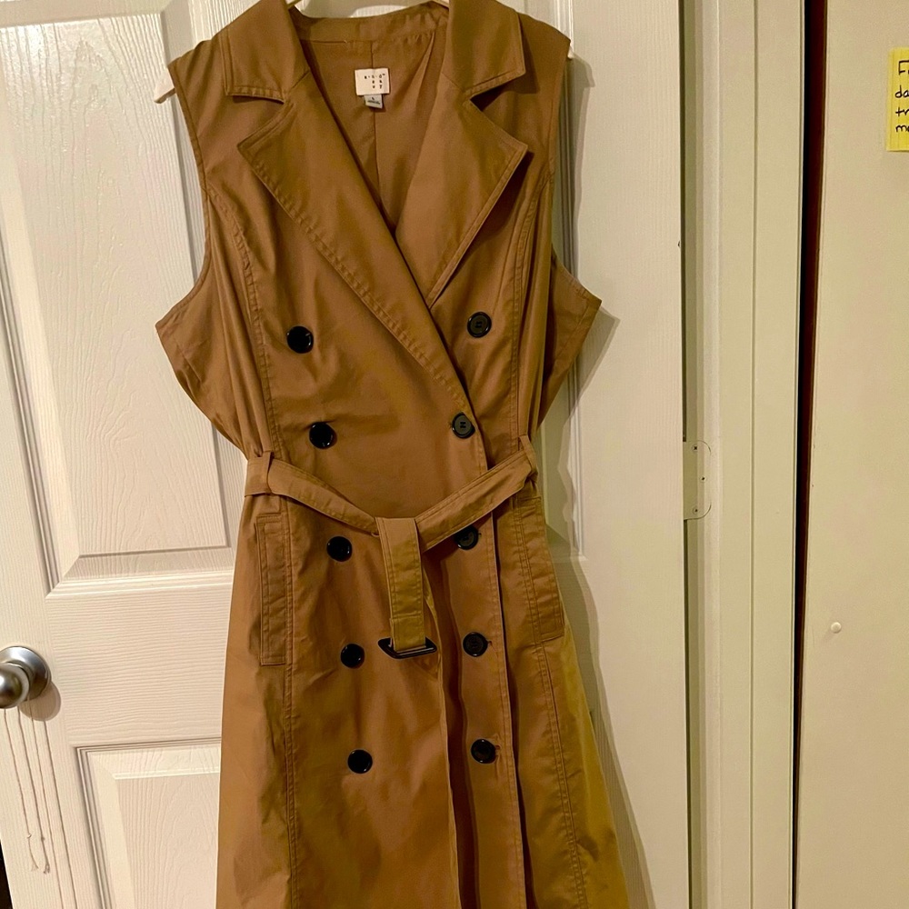 A New Day • Sleeveless lined trench coat/dress Sz L